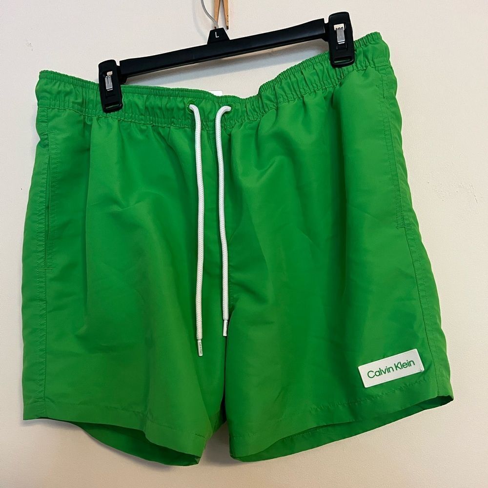 Calvin Klein Men's Vibrant Green Swim Shorts